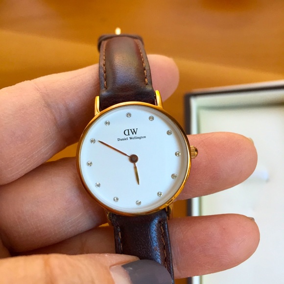 Daniel Wellington watch 25mm - Picture 4 of 9